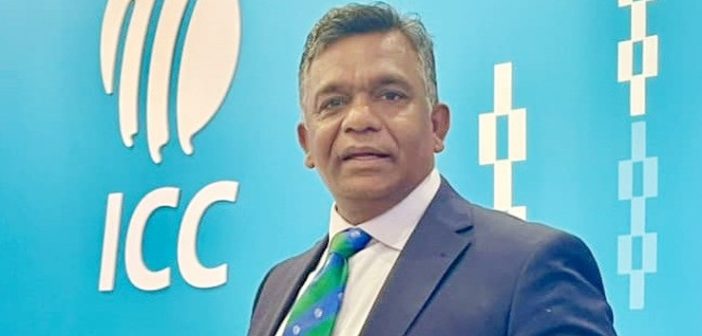 একটা ফোনকল এবং দীর্ঘ ১৮ বছরের আক্ষেপ ঘুচিয়ে বোর্ড প্রেসিডেন্ট হলেন আমিনুল ইসলাম বুলবুল